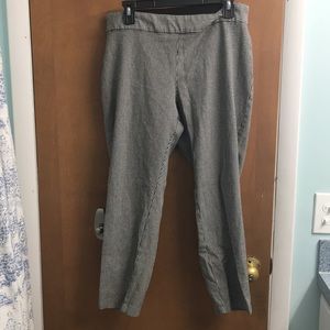 B&W plaid pants